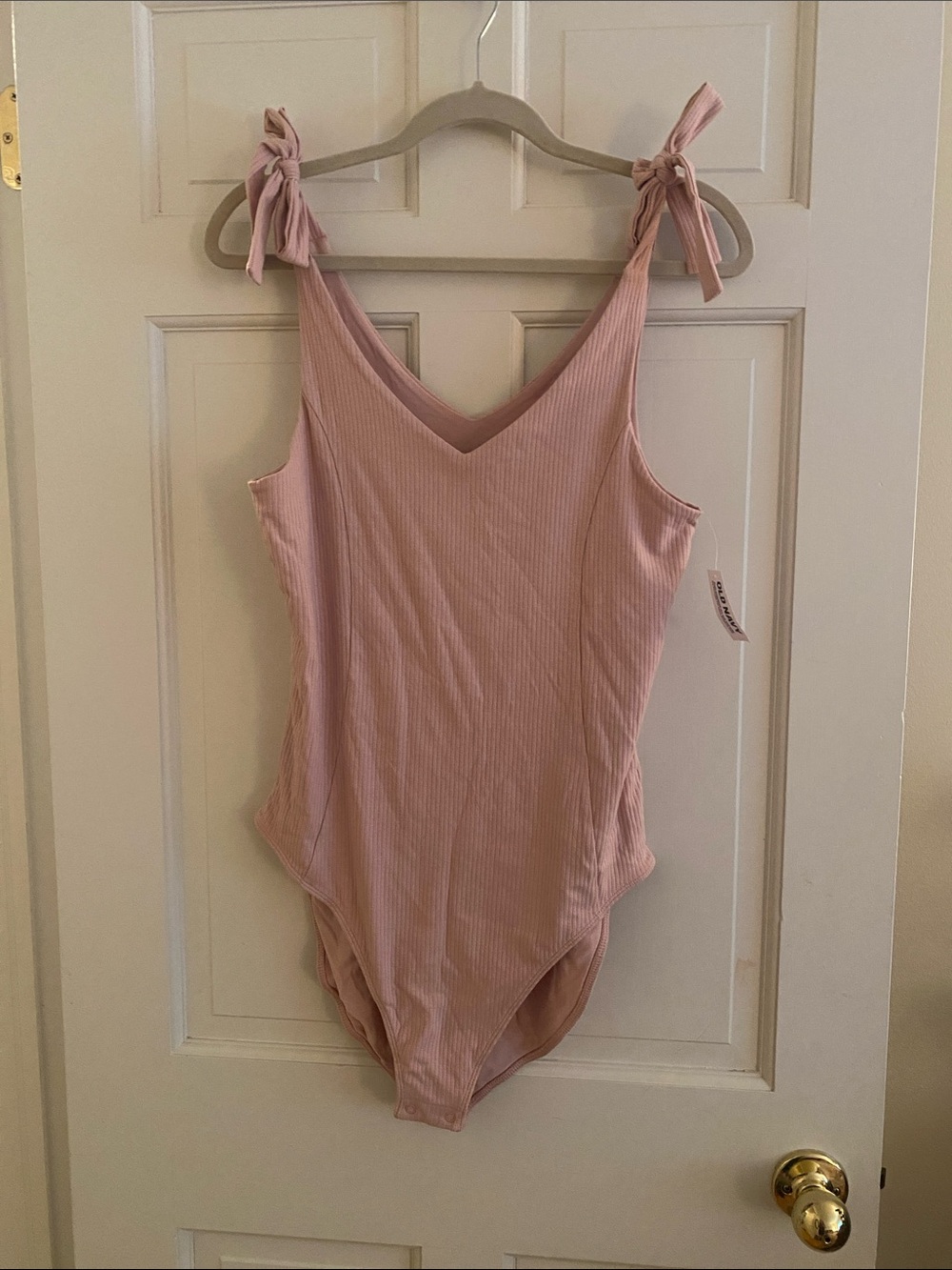 Old Navy Tie-Strap Ribbed  Bodysuit - Dusty Pink